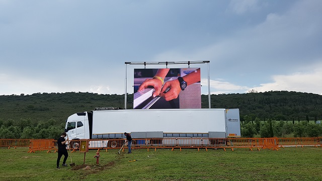 affitto truck ledwall megaschermi