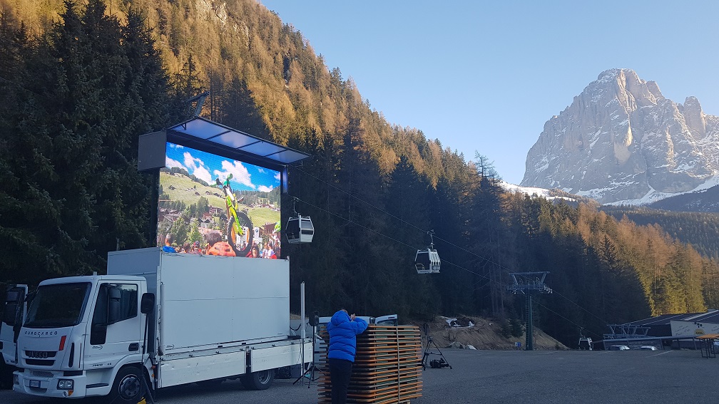 schermo ledwall valgardena noleggio